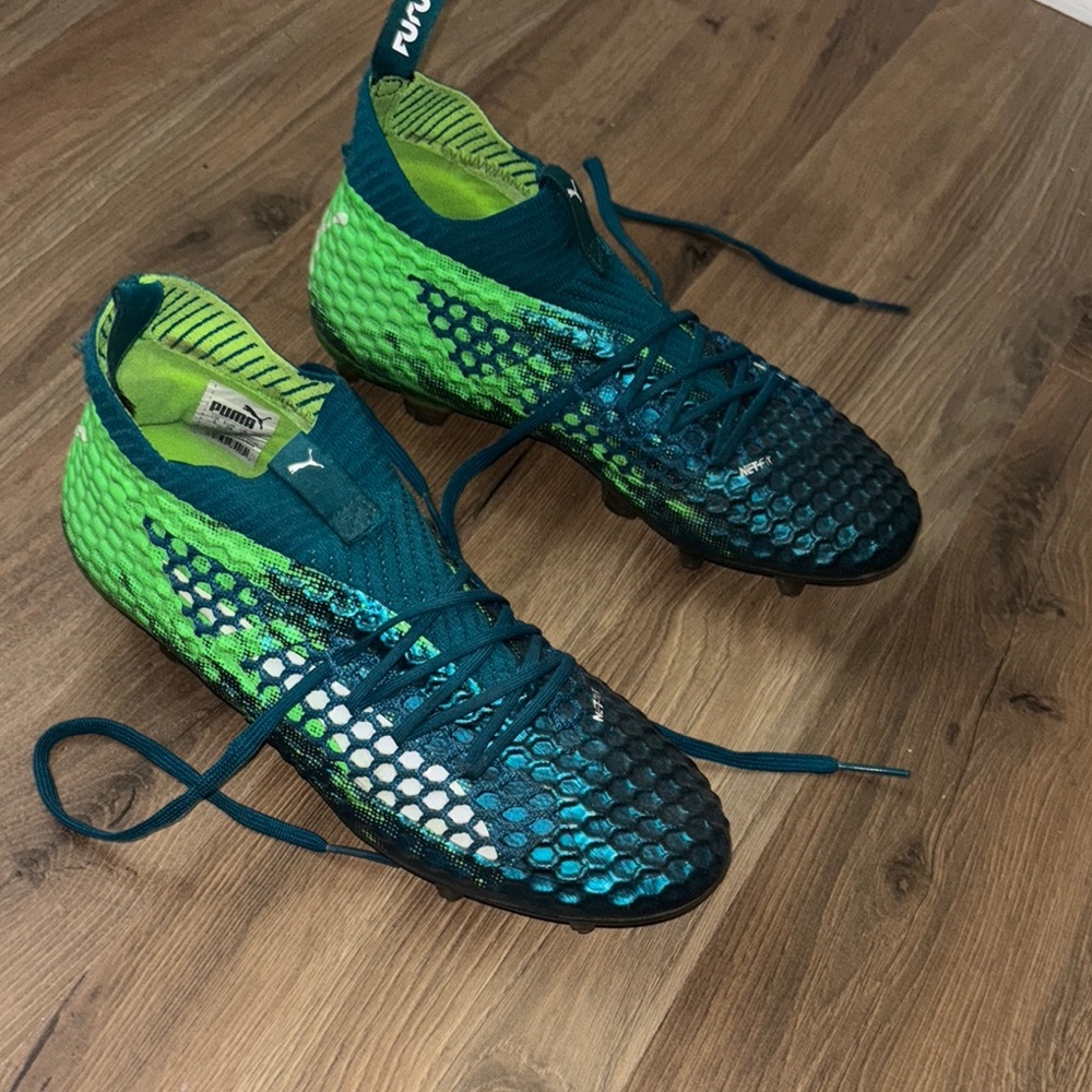 Puma Vibrant Green and Teal Soccer Cleats